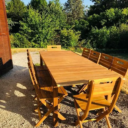 Holiday home Maison Mathilde Avec Plage Privee. *