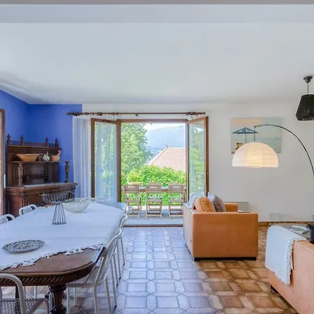 Maison Mathilde Avec Plage Privee. Talloires