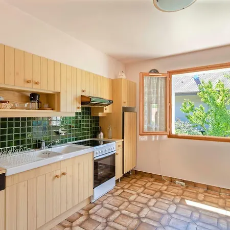Holiday home Maison Mathilde Avec Plage Privee. *